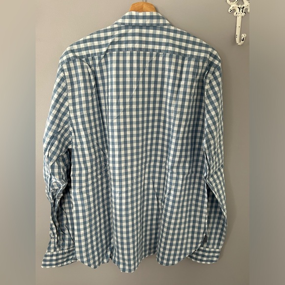 Men’s Lacoste shirt size 42 large - Picture 2 of 3